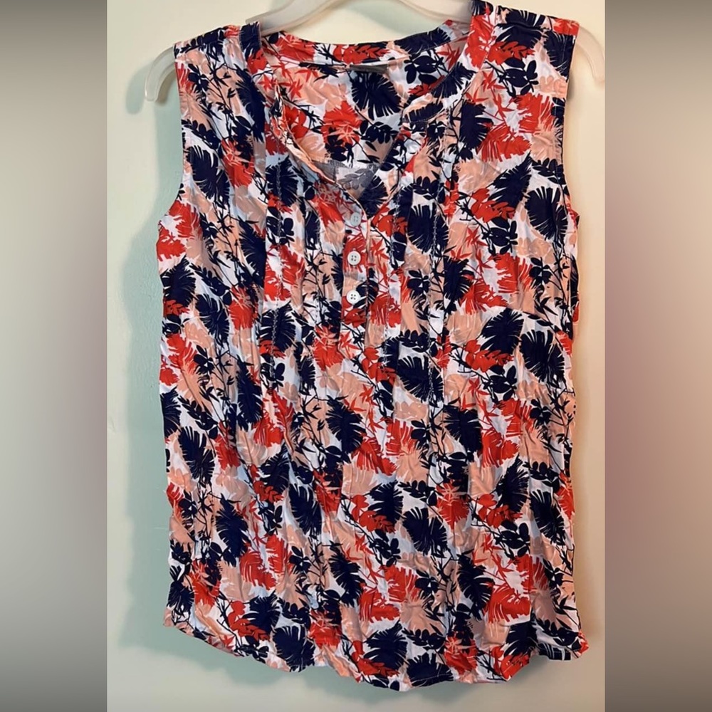 🌸 Shana Sleeveless Blouse 🌸